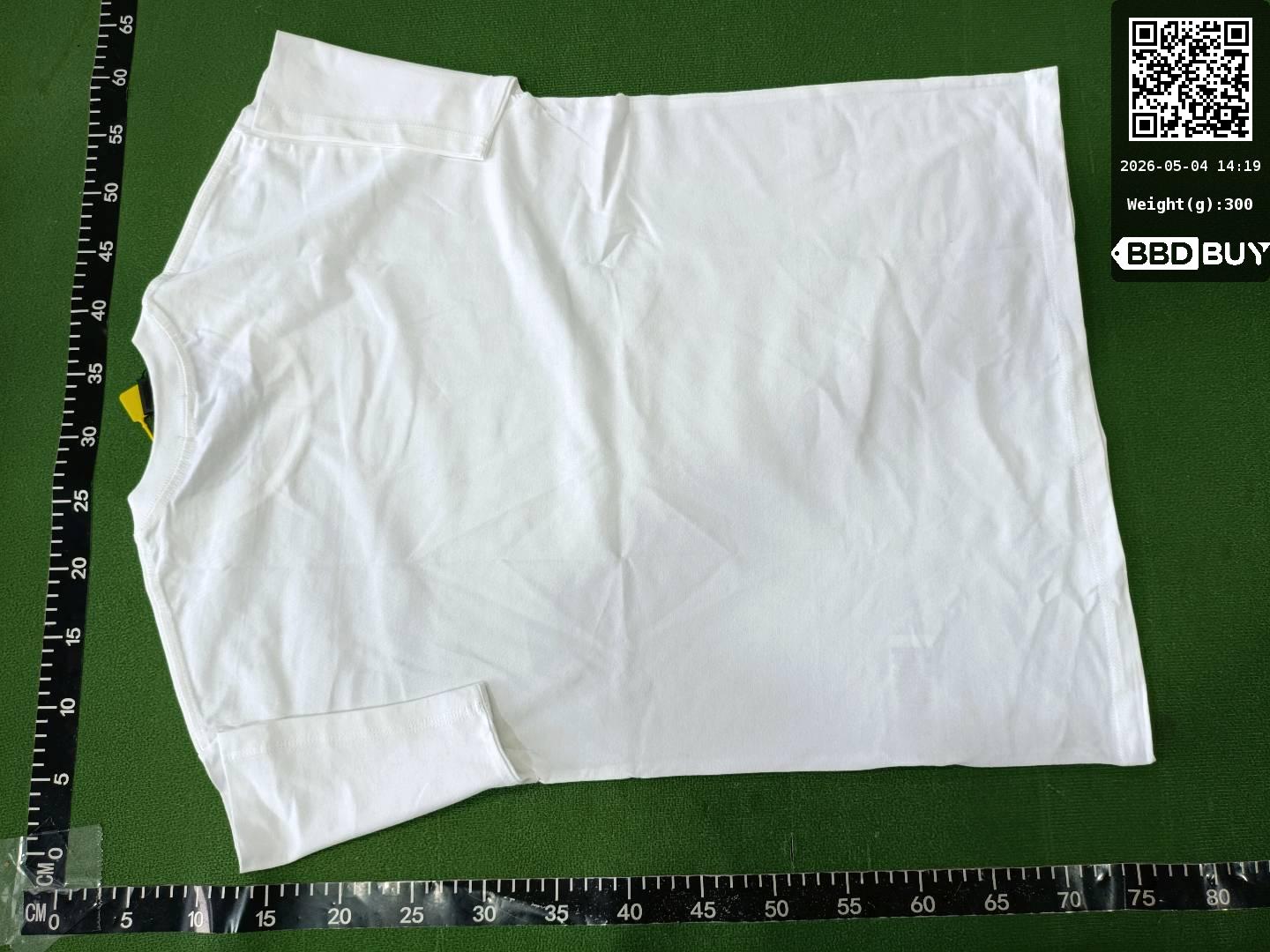 Burberry London England T-shirt QC